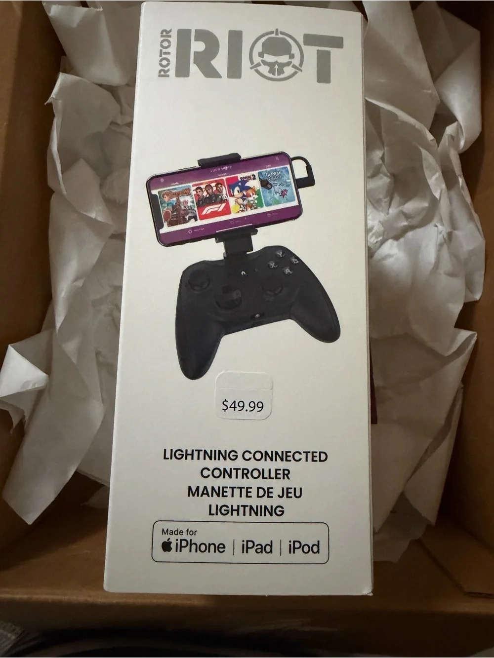 Wireless Black Mobile Controller with Phone Mount